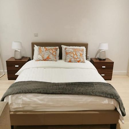 伦敦Comfy 1 Bed Studio 1 Minute From Train Station公寓 外观 照片