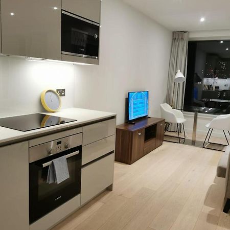 伦敦Comfy 1 Bed Studio 1 Minute From Train Station公寓 外观 照片